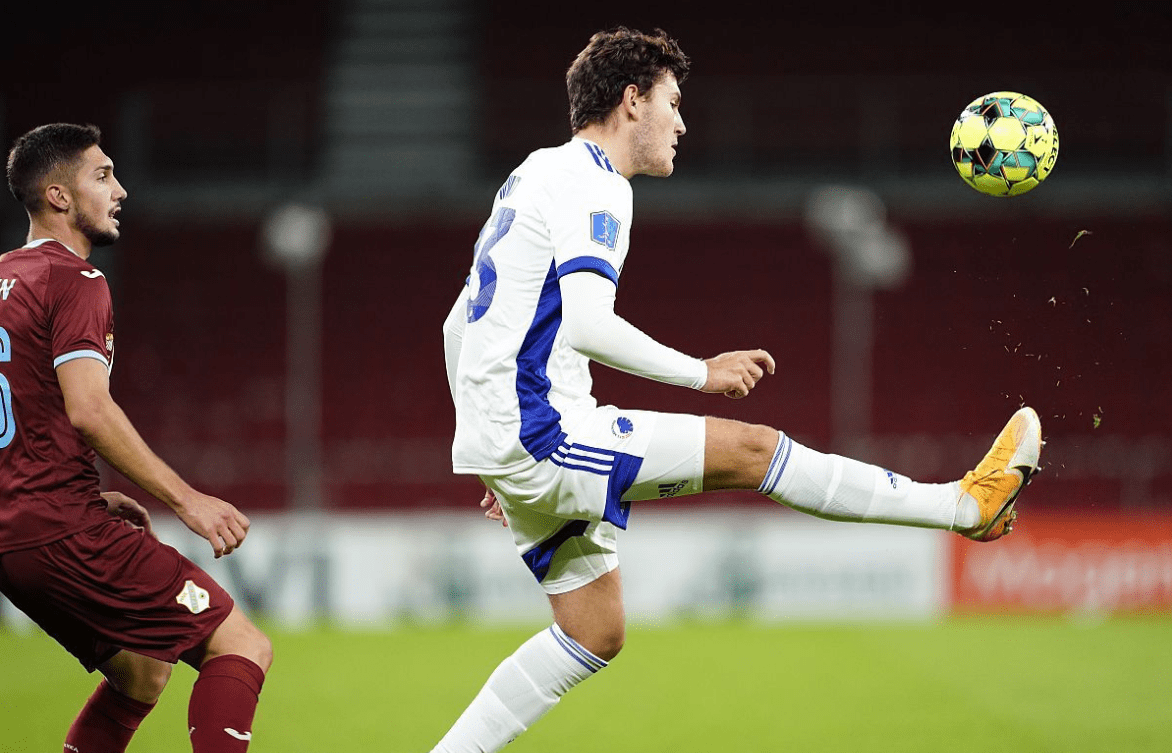 包含里程碑夜广厦男篮完成体检；欧联集结日刷纪录；悬念犹存；控场能力受关注的词条RAYGAMING