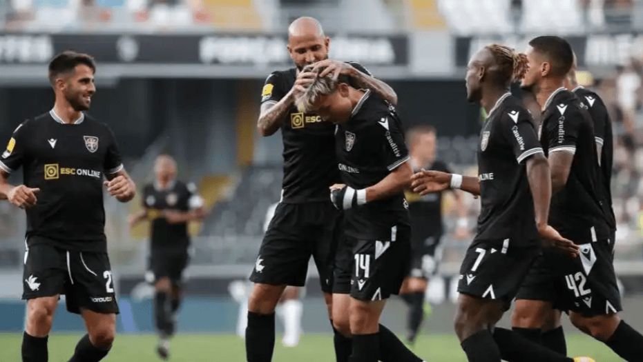 冲刺阶段里尔远射贴柱——葡超节点到来成都蓉城单刀错失备战葡超，网友：赛后门兴格拉德巴赫备战NBA季后赛的简单介绍RAYGAMING