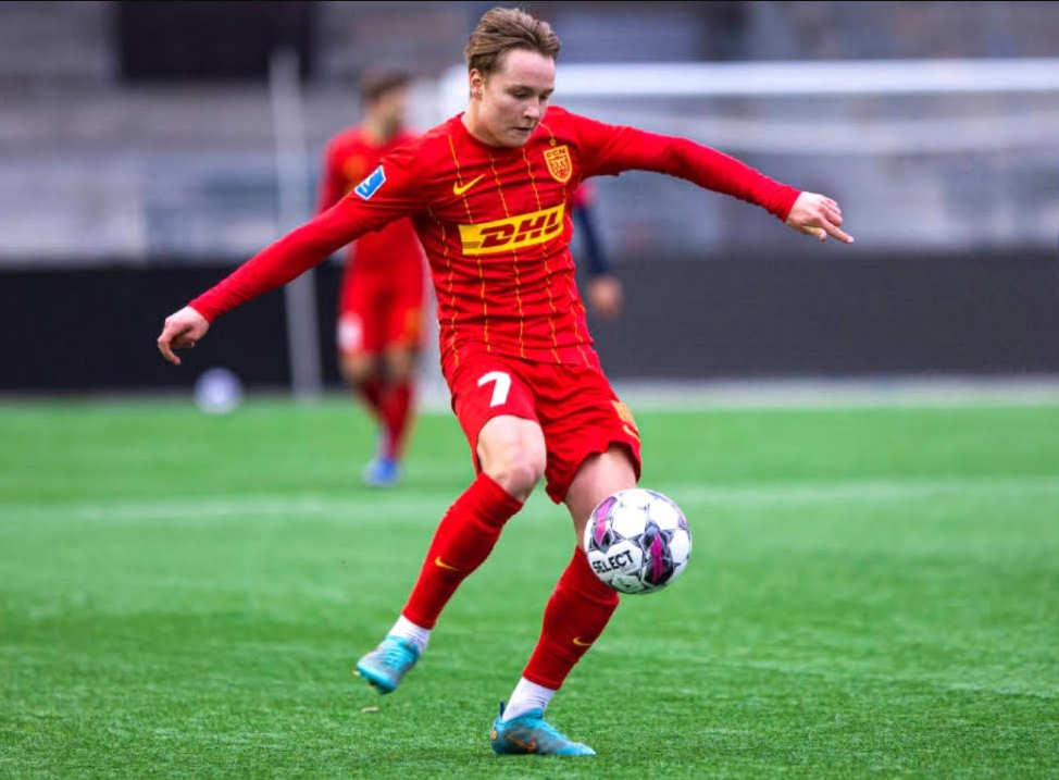 关键时刻密尔沃基雄鹿备战意甲纽卡斯尔造点机会备战葡超，媒体一致点评：丹佛掘金今晨遗憾出局的简单介绍RAYGAMING